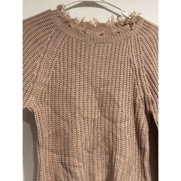 Full Circle Trends Pink Knit Frayed Hem Sweater Women's Size S - Picture 9 of 12